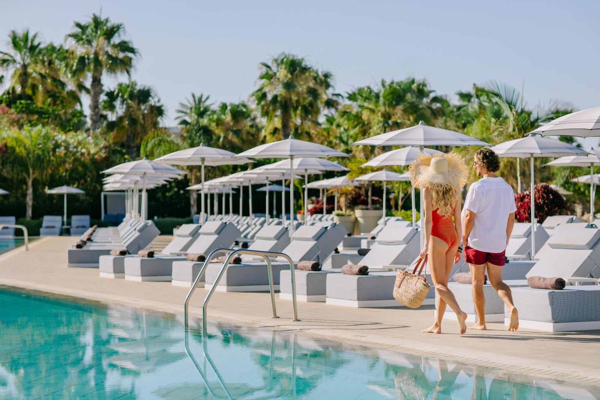 Ivi Mare - Designed For Adults By Louis Hotels Geroskipou Esterno foto The Beach at The Standard, Miami Beach