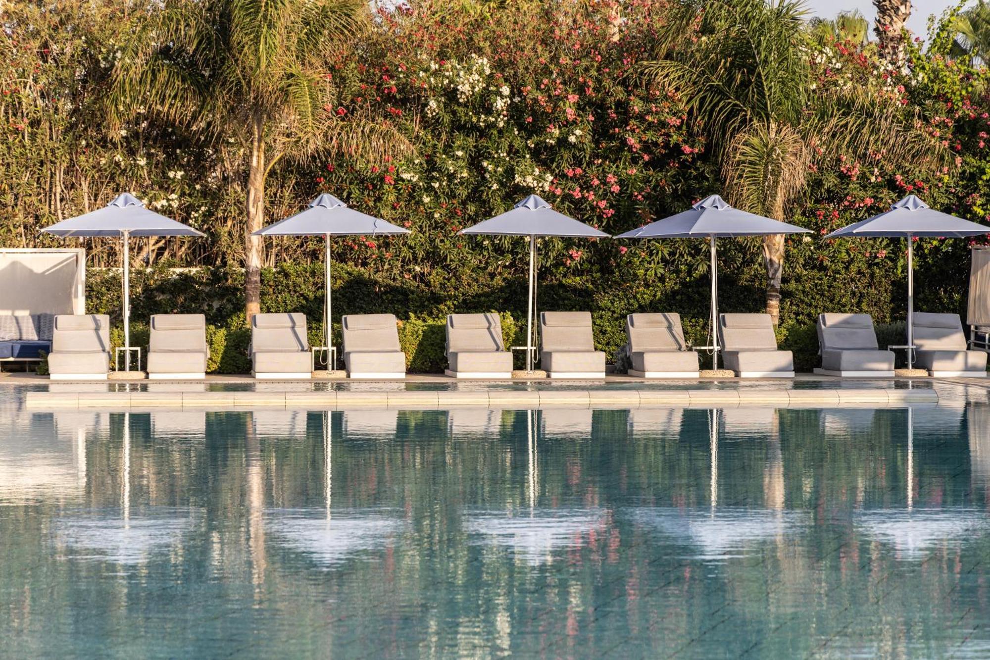 Ivi Mare - Designed For Adults By Louis Hotels Geroskipou Esterno foto The pool at the Hotel